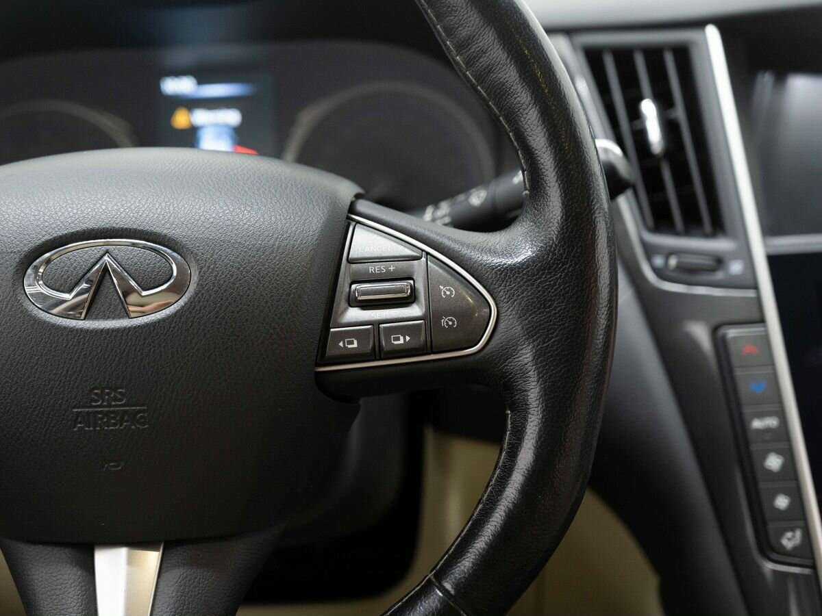 Infiniti Q50, 2015 Фото №13