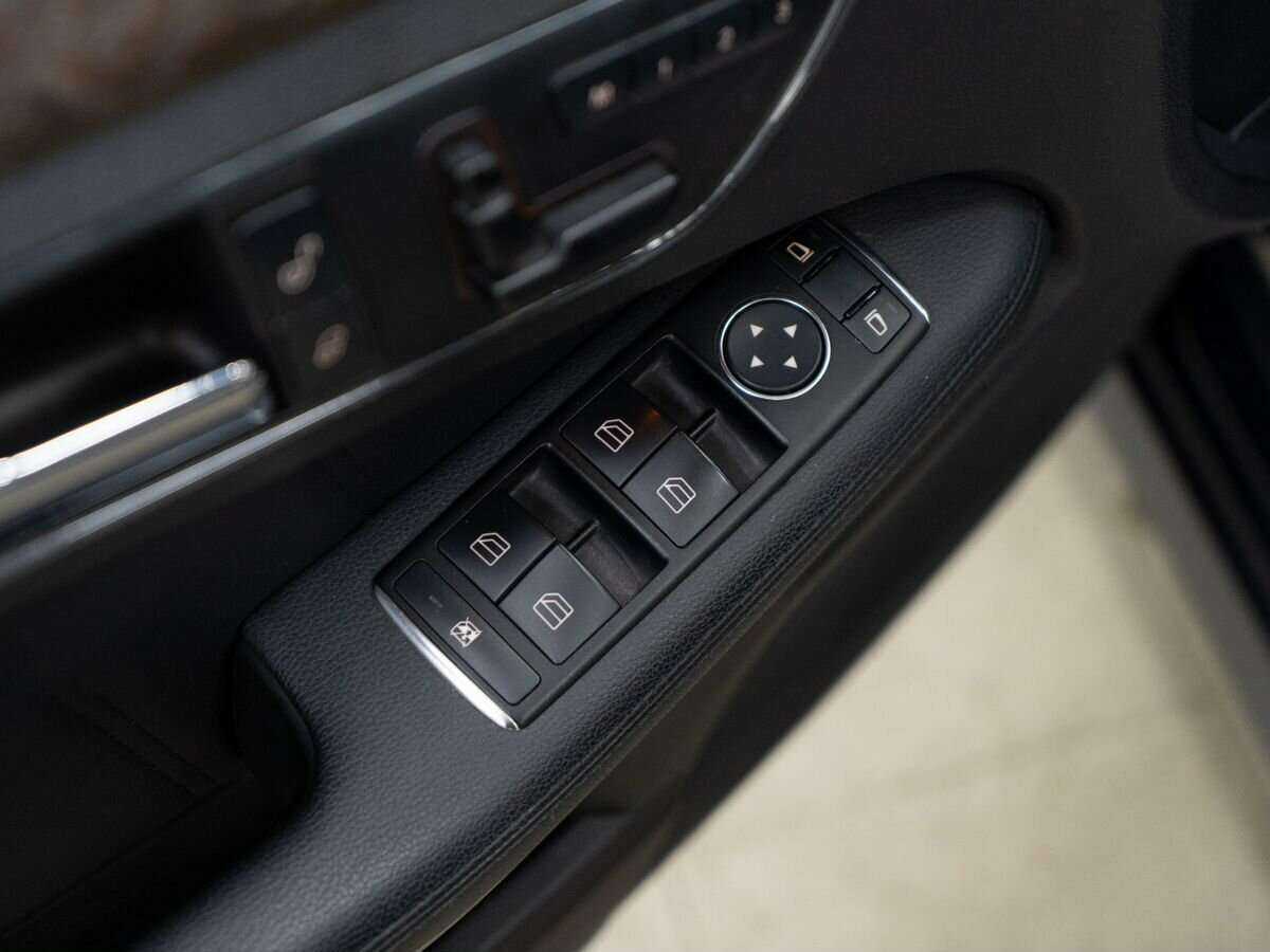 Mercedes-Benz E-Класс 250 7G-Tronic, 2011 Фото №14