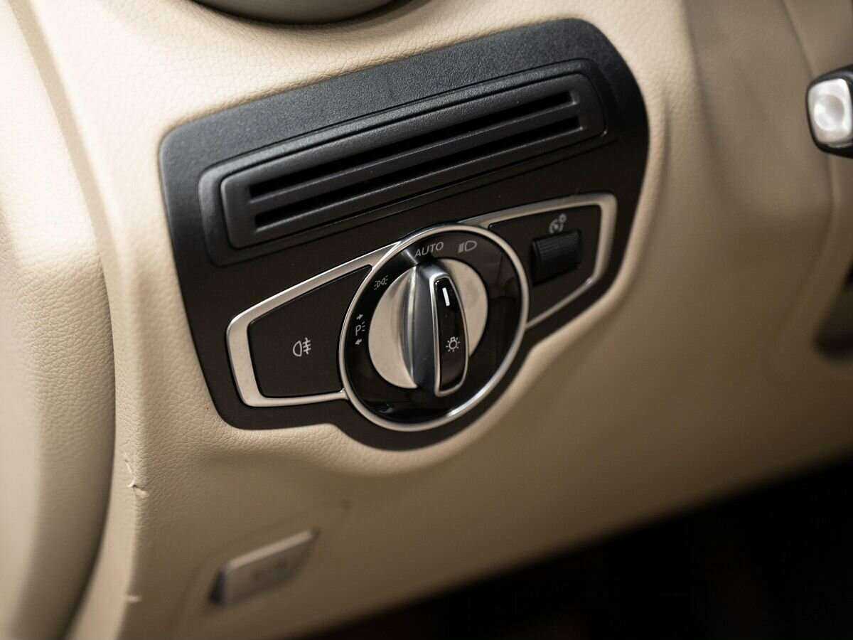 Mercedes-Benz GLC 220 d, 2015 Фото №14