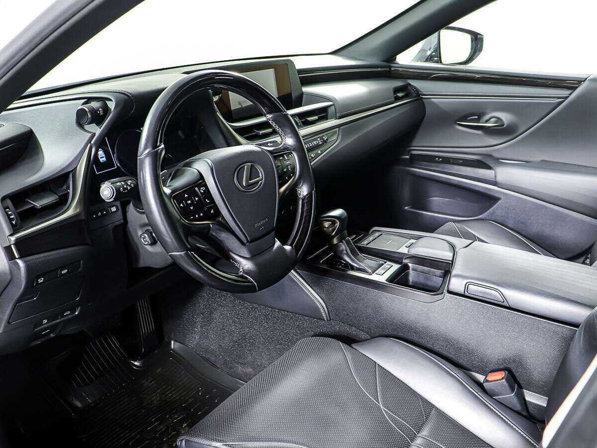 Lexus ES 250, 2019 Фото №11