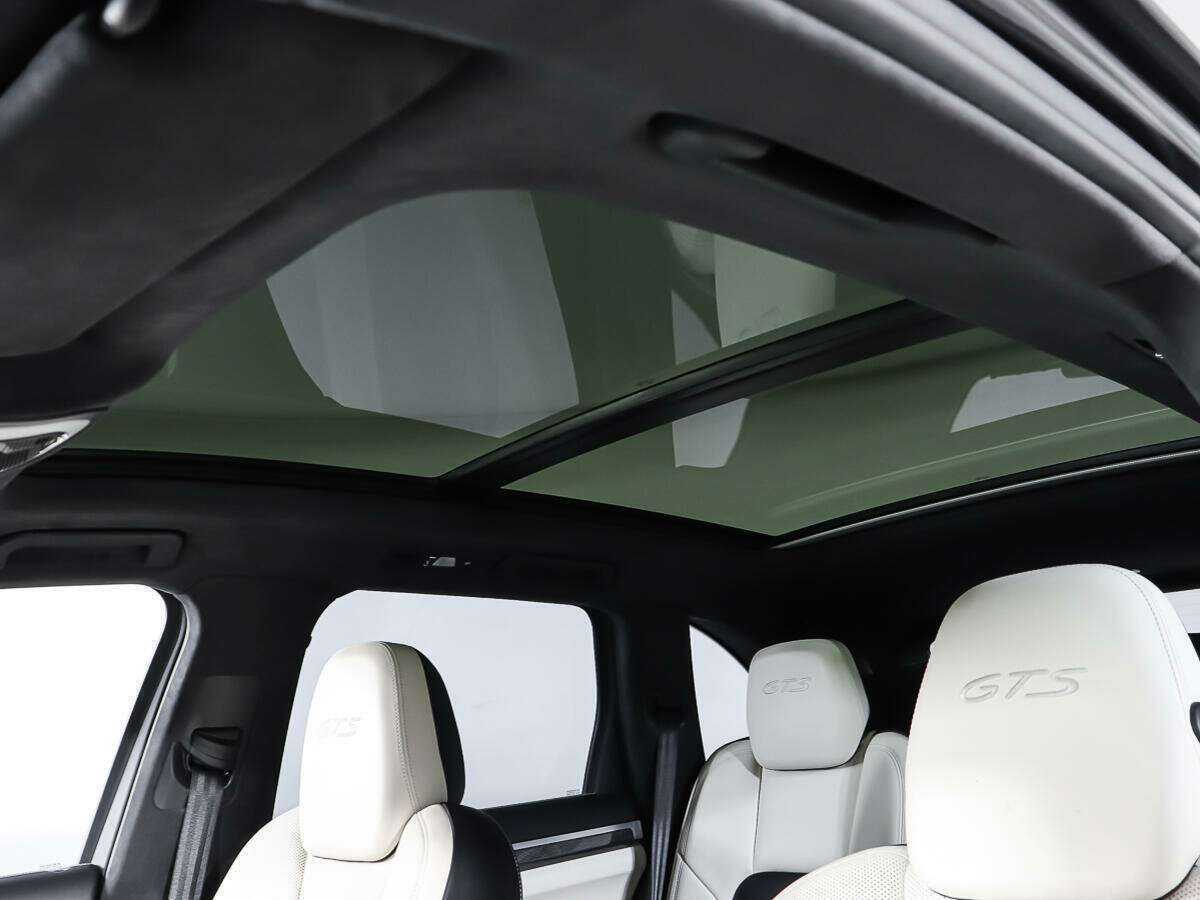 Porsche Cayenne GTS, 2015 Фото №23