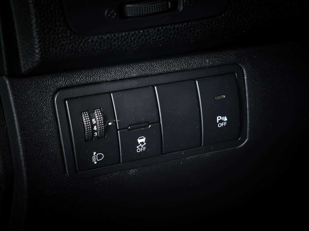 Kia Venga, 2011 Фото №17