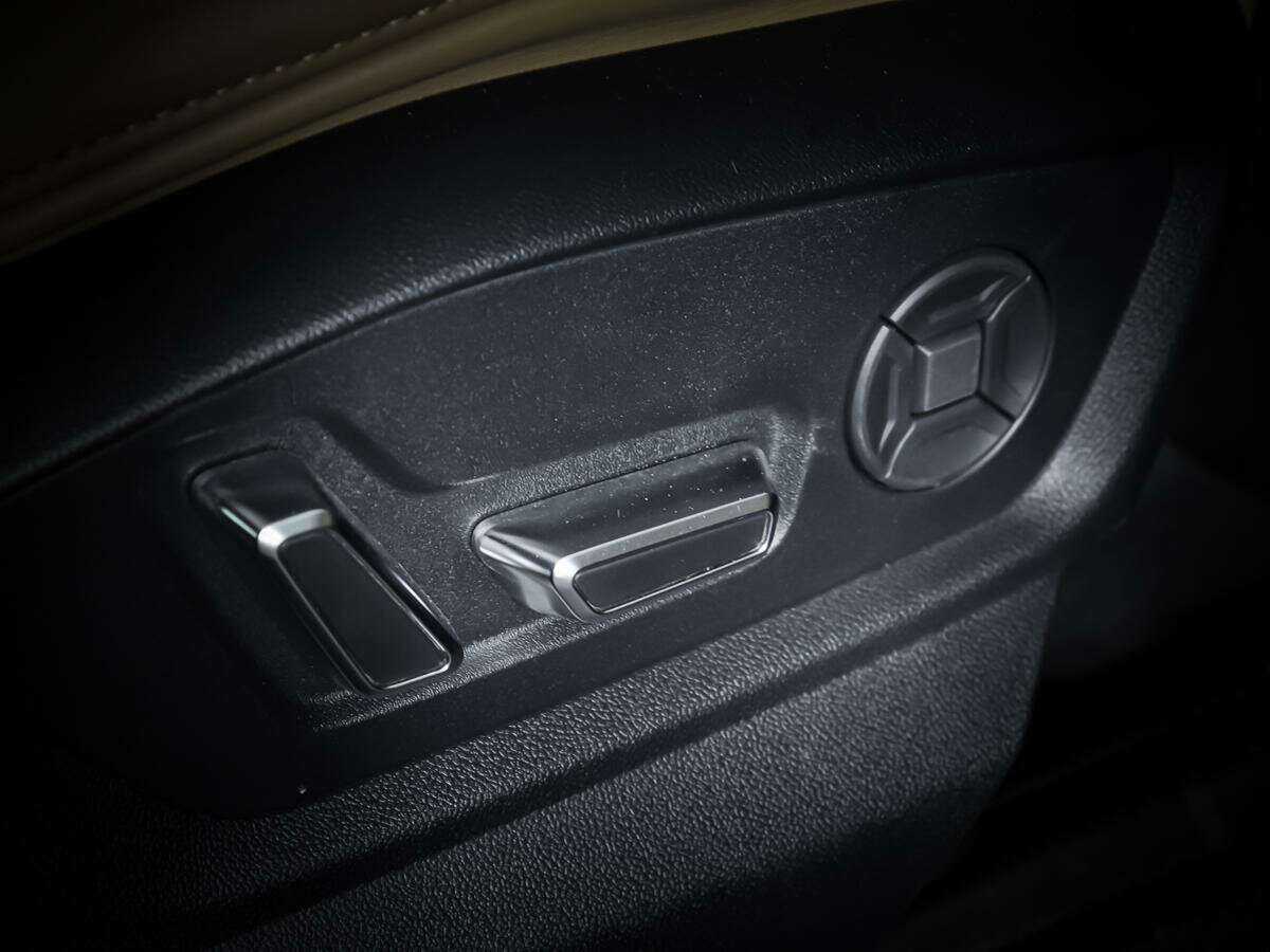 Audi Q8 55 TFSI, 2019 Фото №16