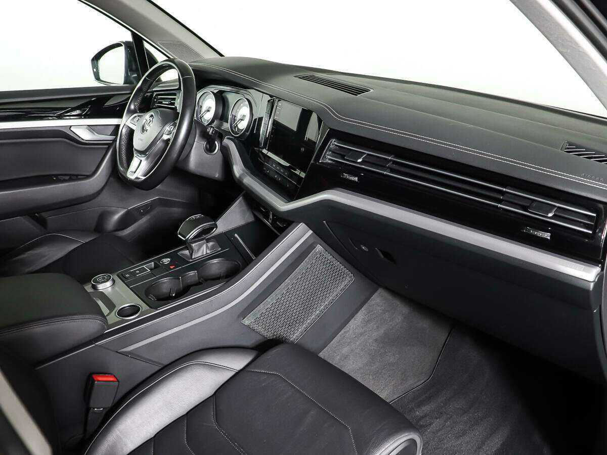Volkswagen Touareg, 2019 Фото №11