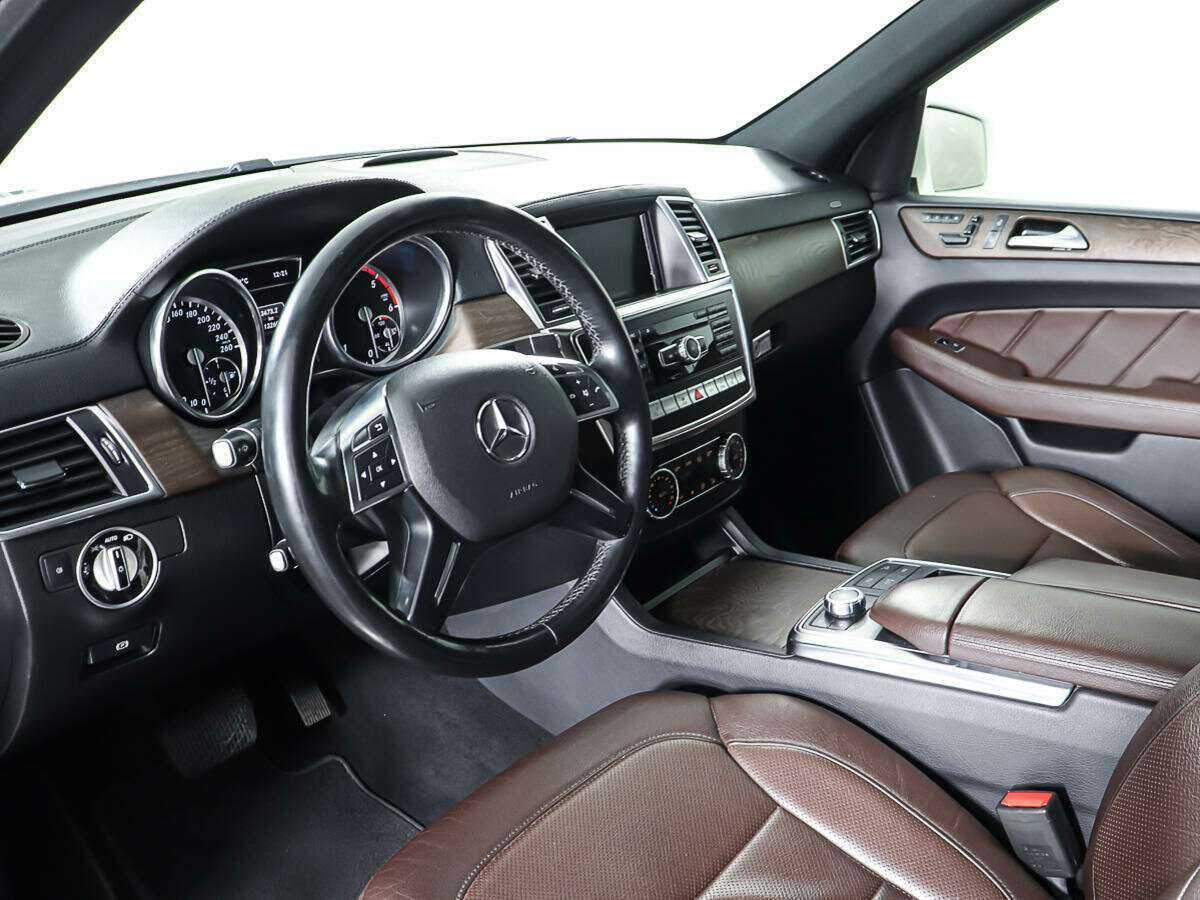 Mercedes-Benz GL-Класс 350 CDI BlueTEC, 2015 Фото №12