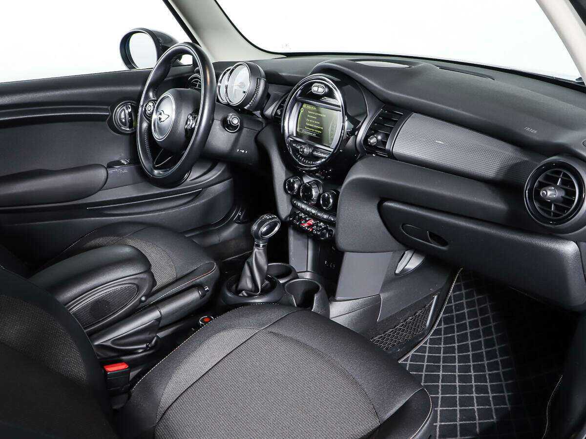 Mini Hatch Cooper, 2016 Фото №9