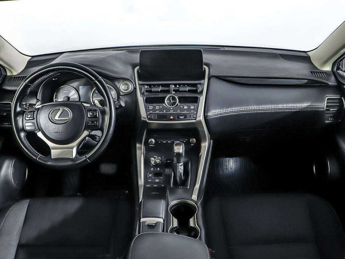 Lexus NX 200, 2020 Фото №11