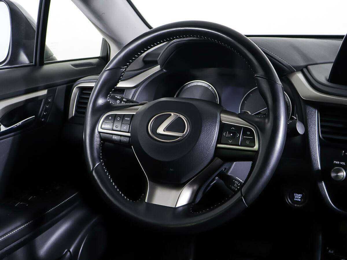 Lexus RX 300, 2019 Фото №15