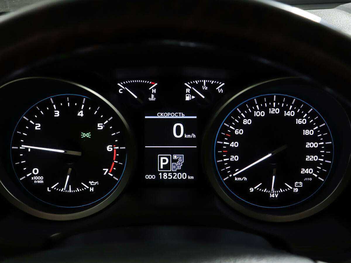 Toyota Land Cruiser, 2012 Фото №15