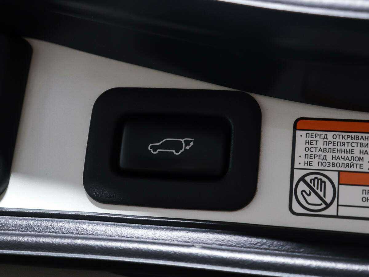 Toyota Land Cruiser, 2020 Фото №17