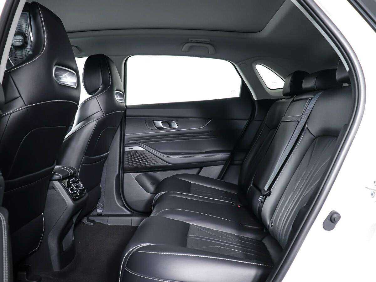 Changan UNI-K, 2022 Фото №11