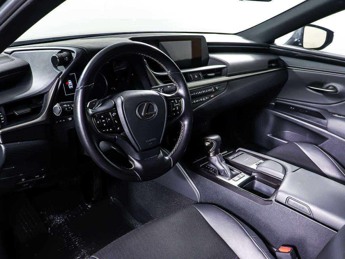 Lexus ES 250, 2020 Фото №13