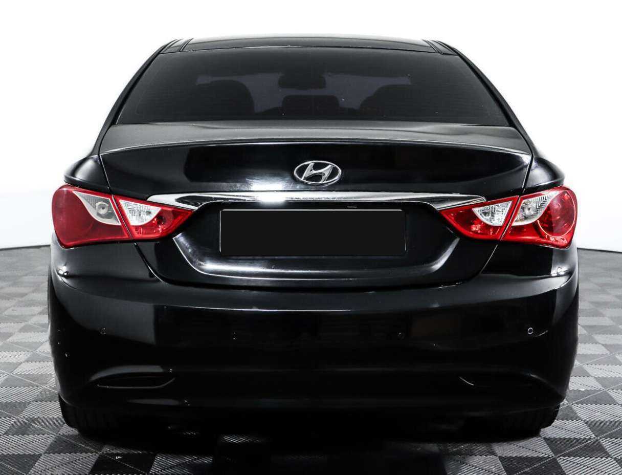 Hyundai Sonata, 2011 - 160 155 км. | Фото №6