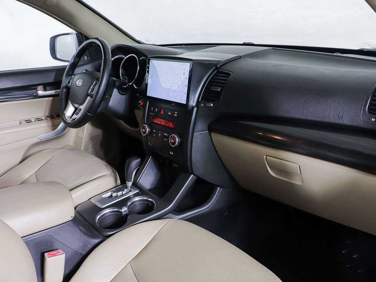 Kia Sorento, 2010 Фото №9