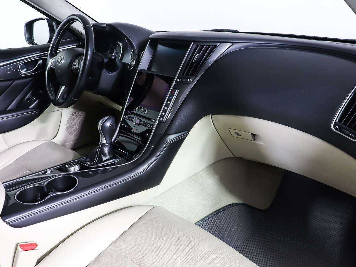 Infiniti Q50, 2014 Фото №9