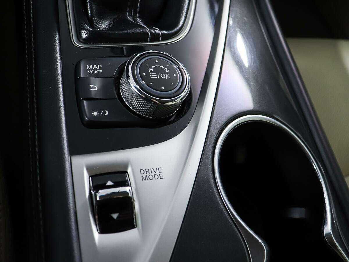 Infiniti Q50, 2014 Фото №18