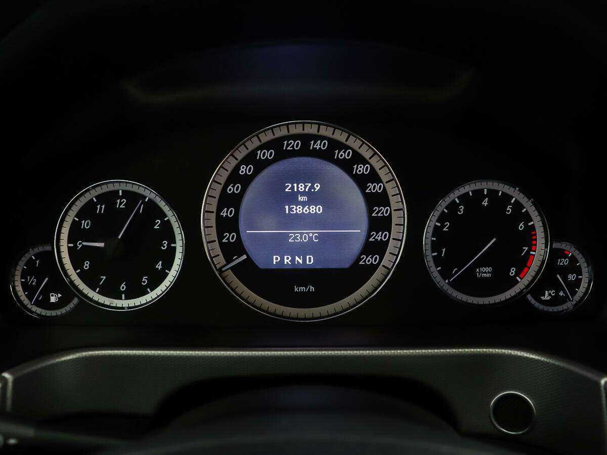 Mercedes-Benz E-Класс 200 5G-Tronic, 2010 Фото №14