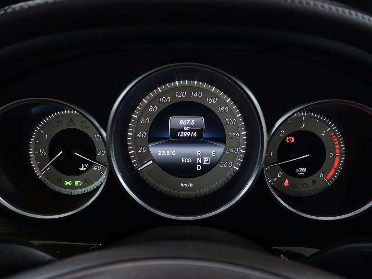 Mercedes-Benz CLS 350 BlueTEC, 2016 Фото №14