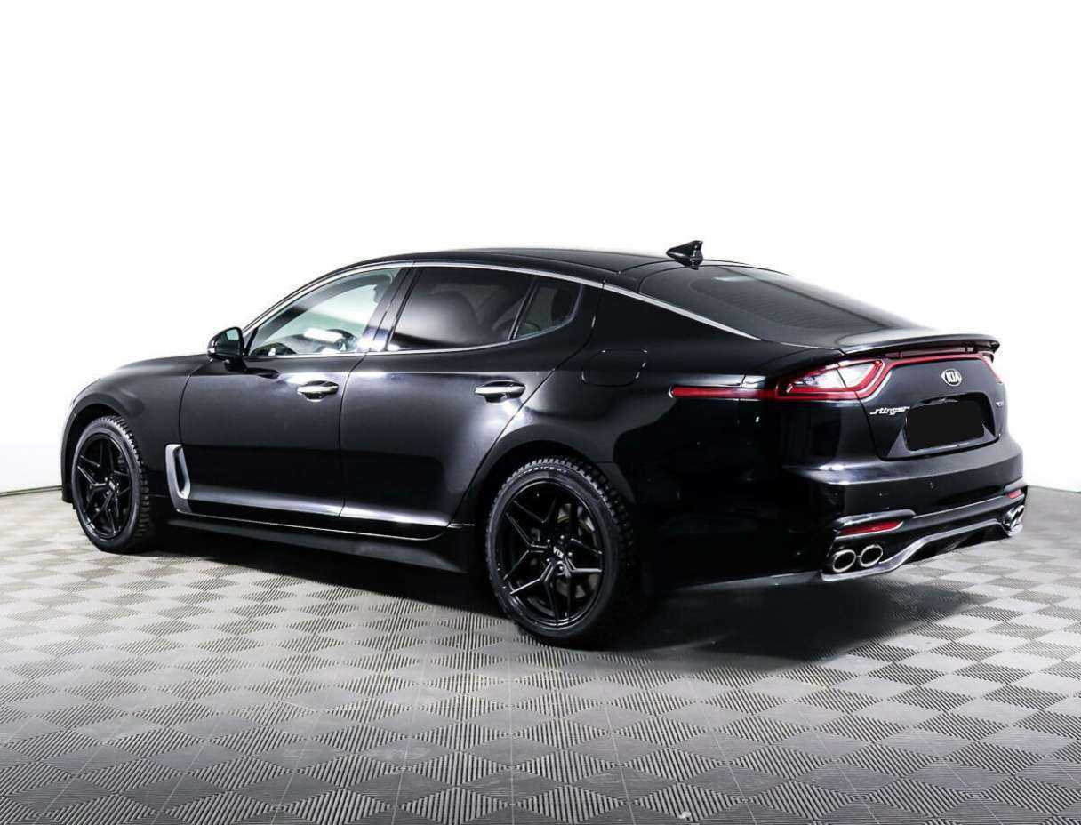 Kia Stinger, 2018 Фото №7
