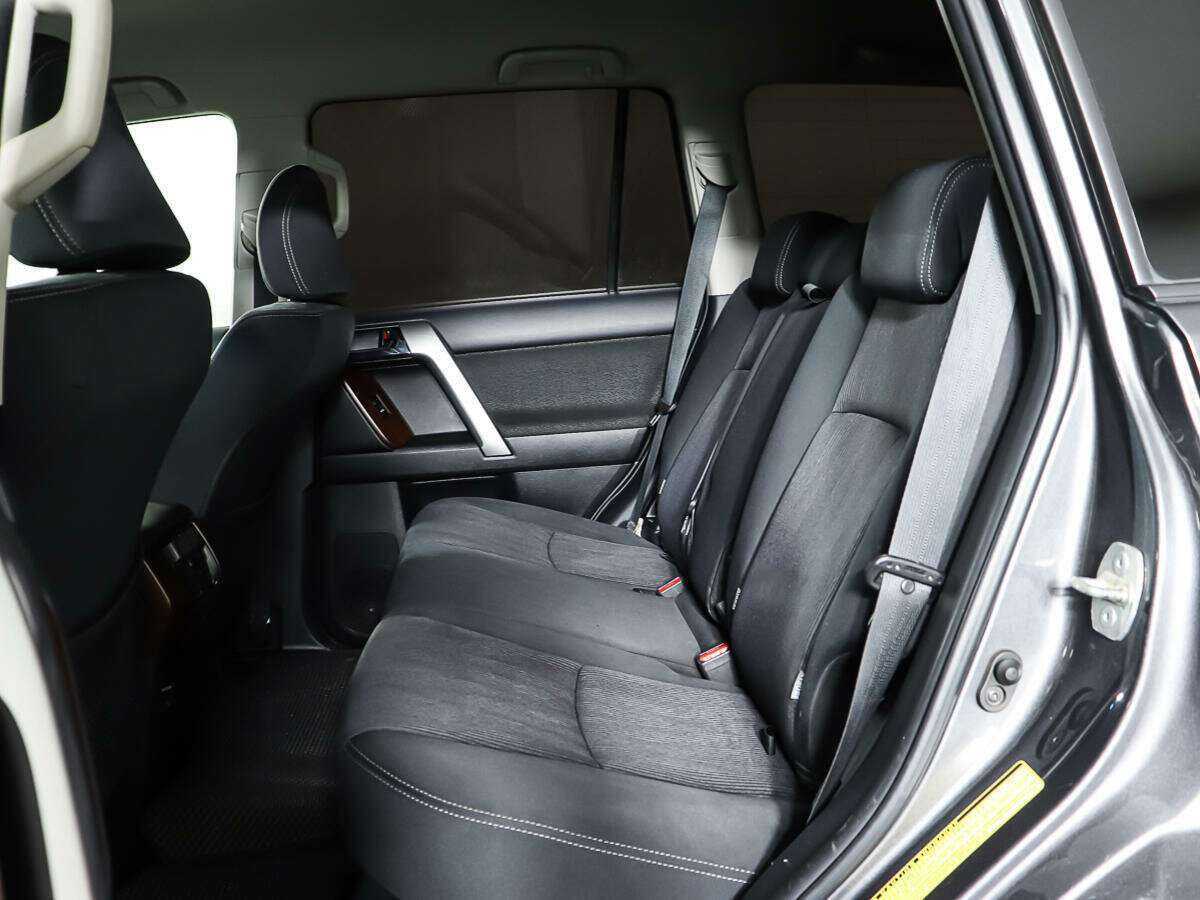Toyota Land Cruiser Prado, 2015 Фото №10