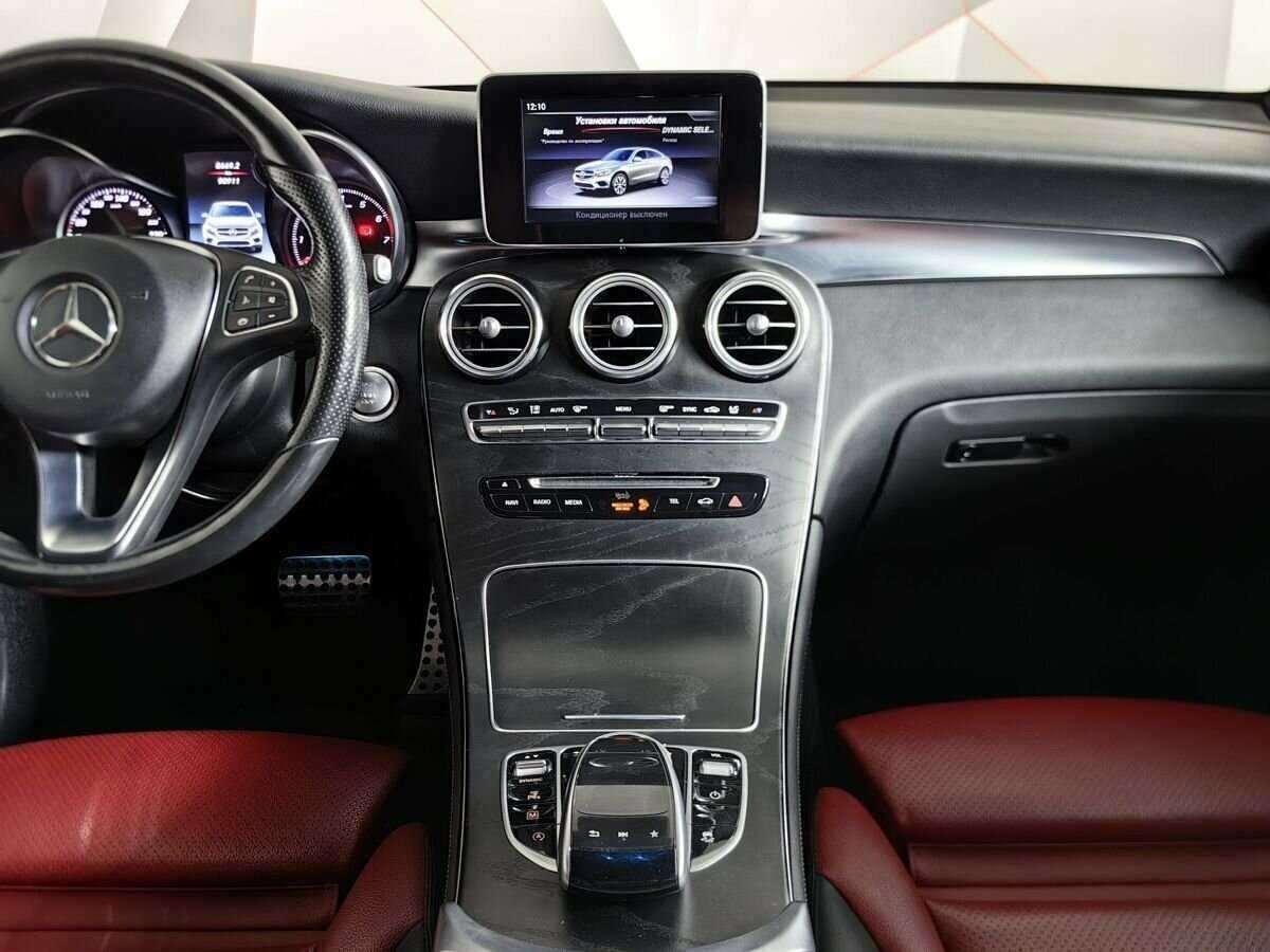 Mercedes-Benz GLC Coupe 300, 2017 Фото №11