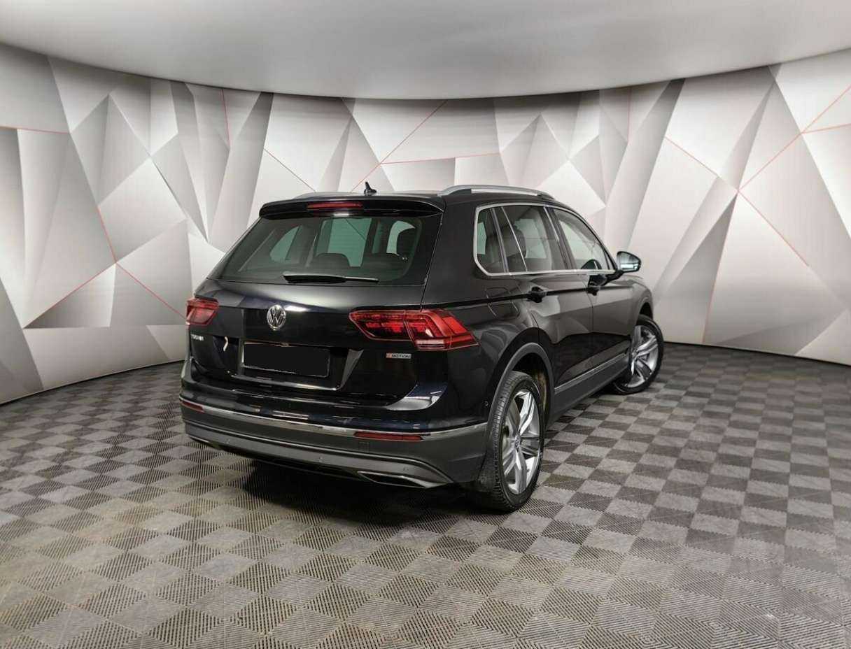 Volkswagen Tiguan, 2019 - 86 168 км. | Фото №2