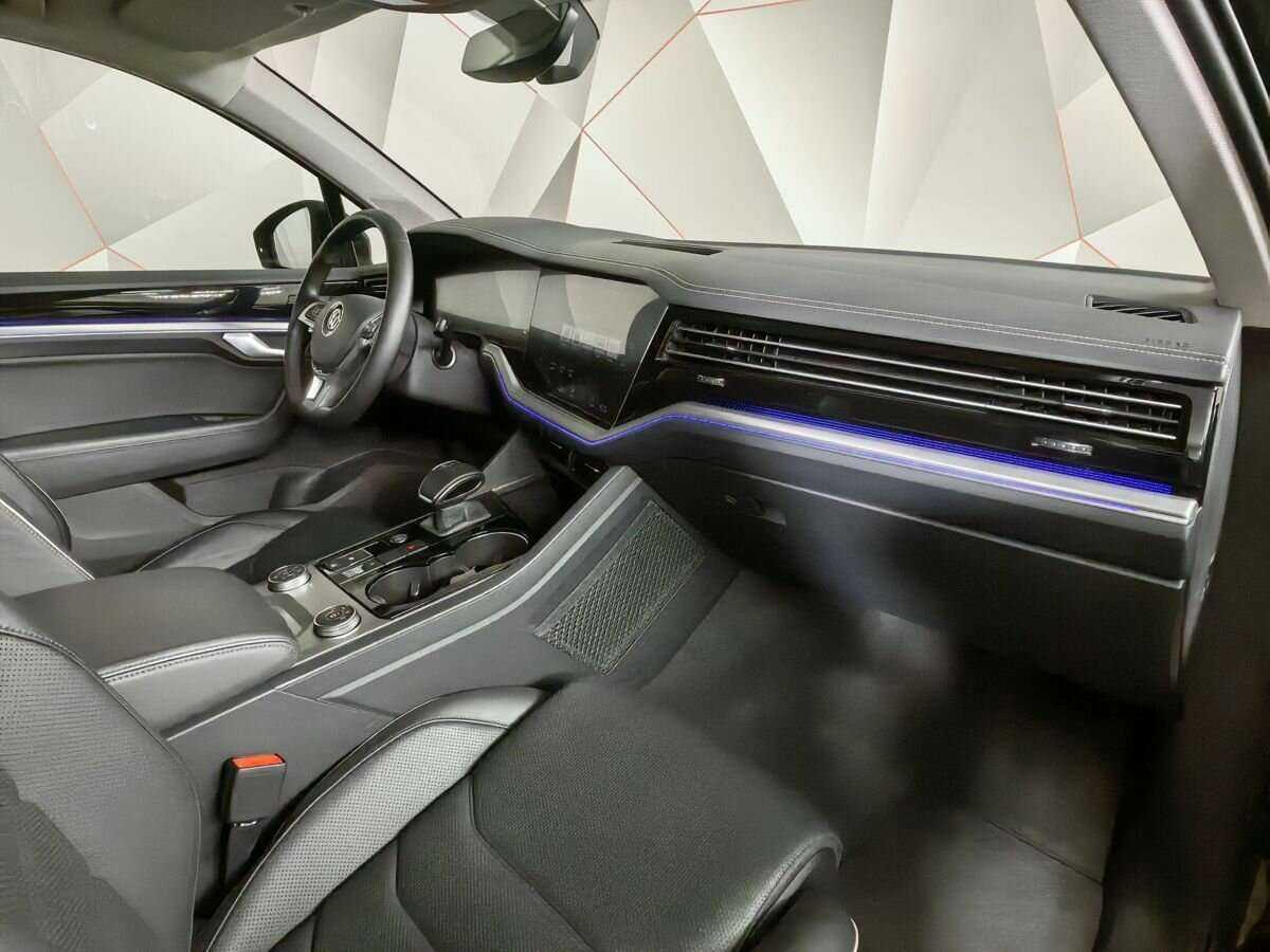 Volkswagen Touareg, 2019 Фото №9