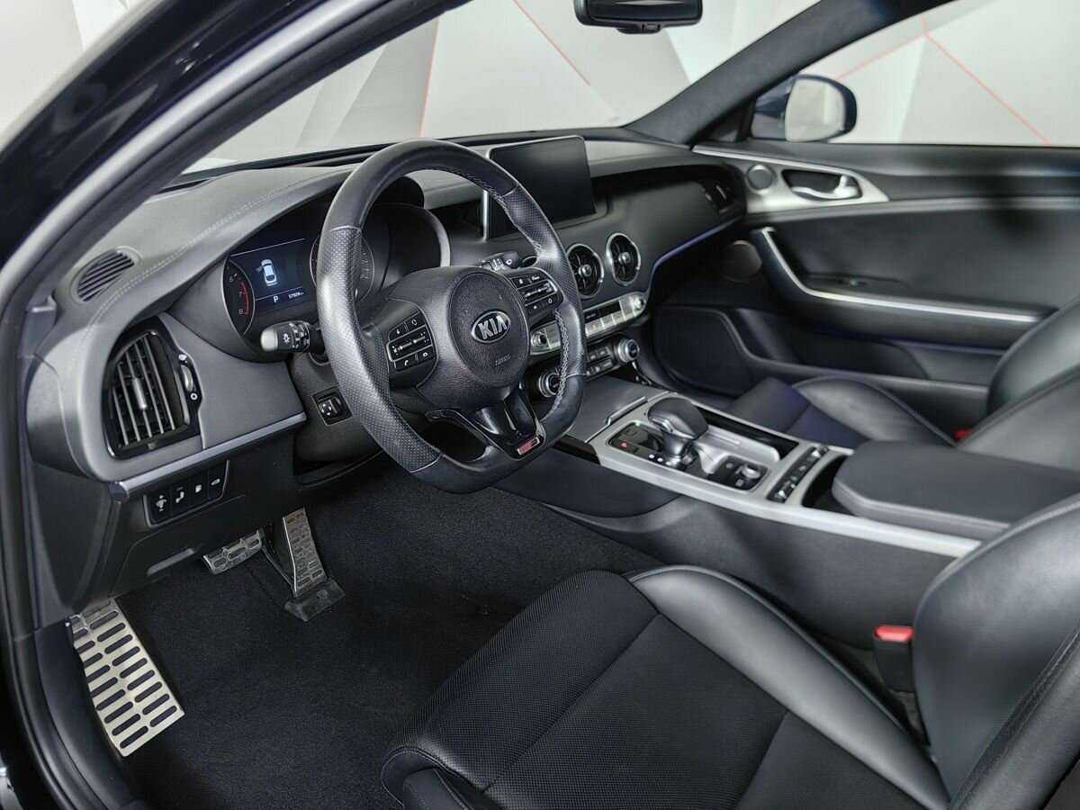 Kia Stinger, 2019 Фото №14