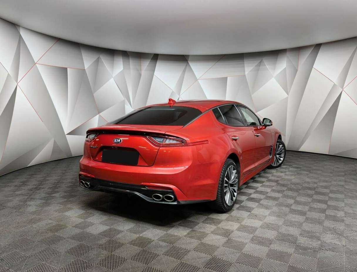 Kia Stinger, 2020 - 53 130 км. | Фото №2