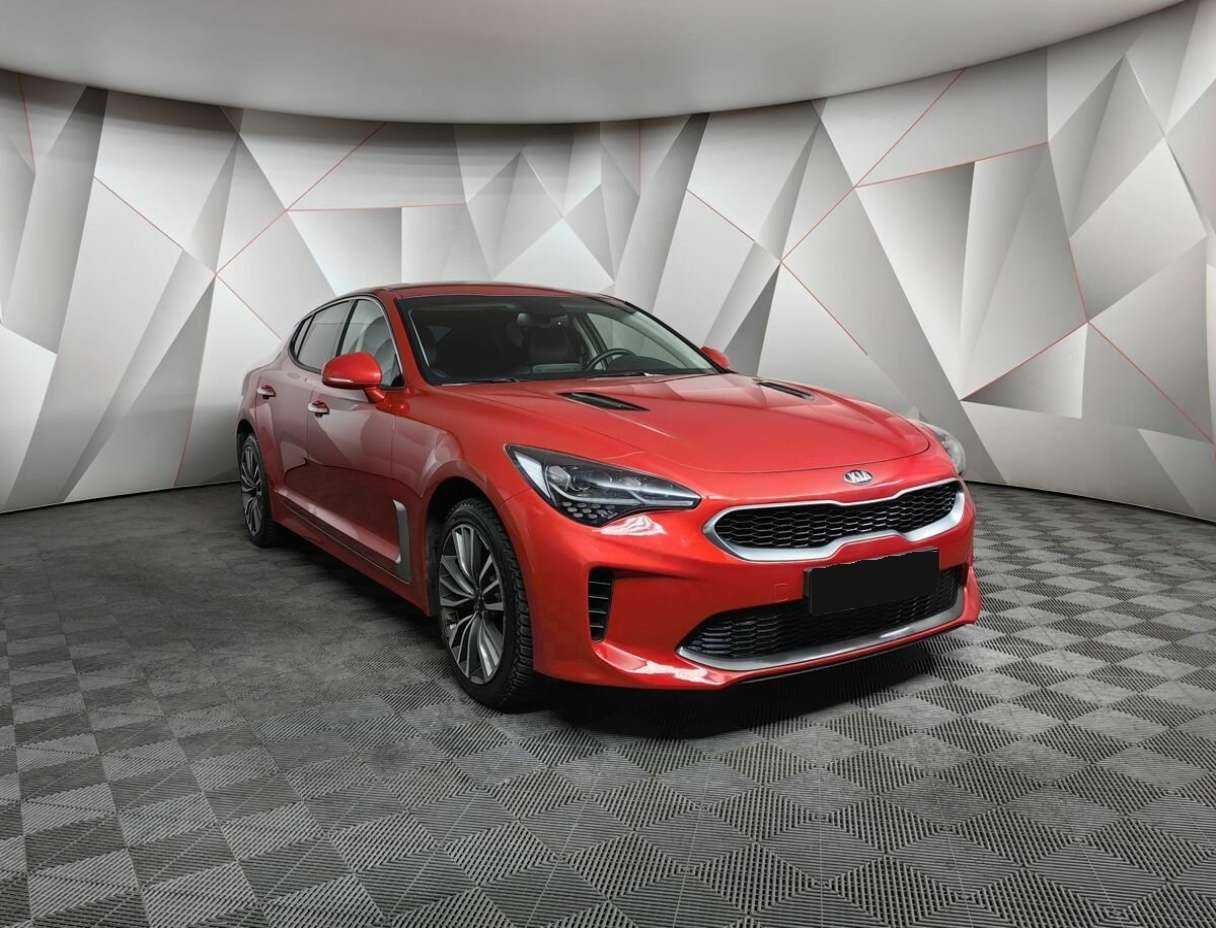 Kia Stinger, 2020 - 53 130 км. | Фото №3
