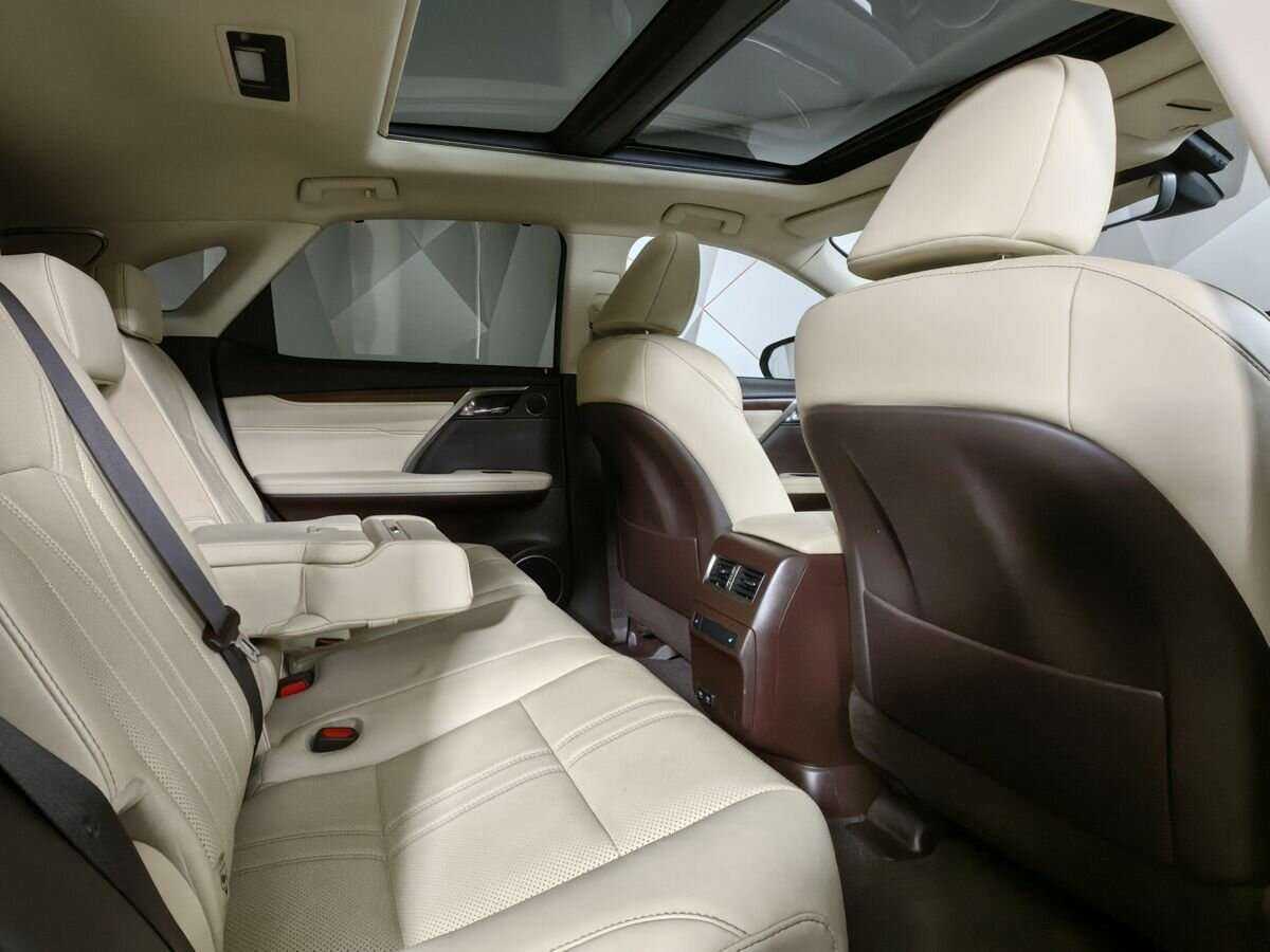 Lexus RX 300, 2020 Фото №12