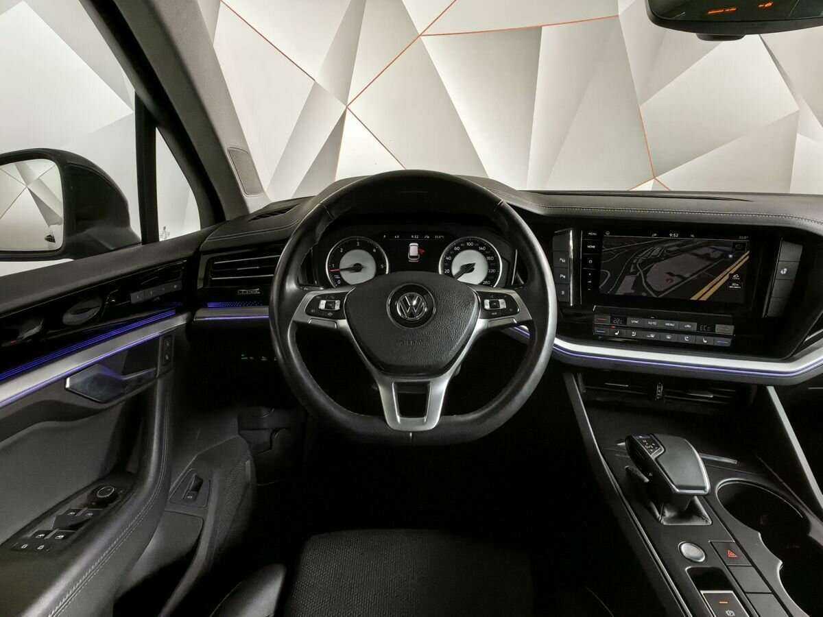 Volkswagen Touareg, 2018 Фото №15