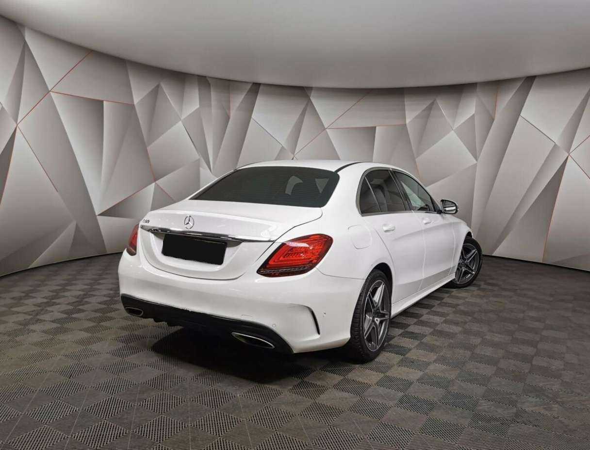 Mercedes-Benz C-Класс 180, 2019 - 83 252 км. | Фото №2