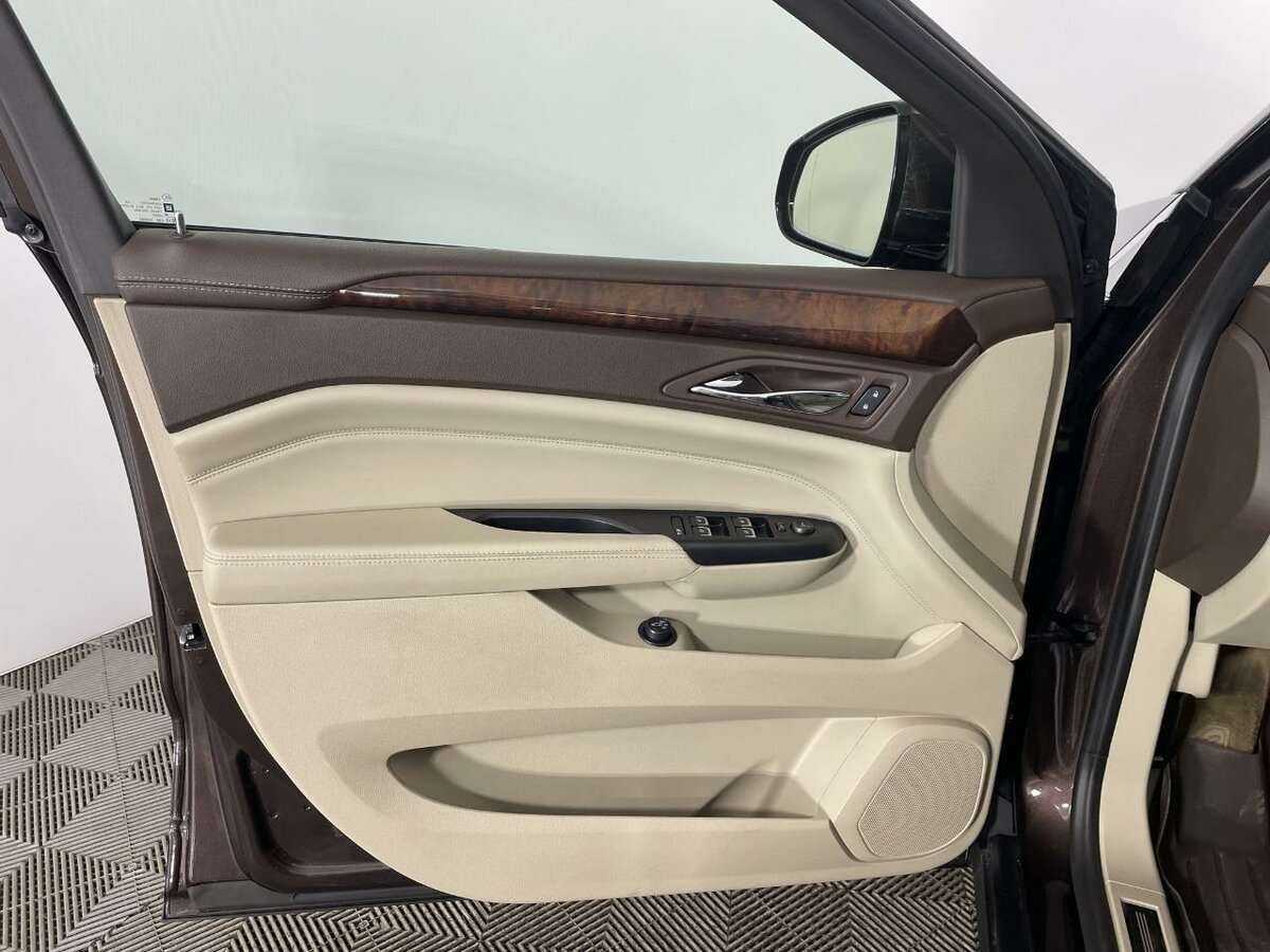 Cadillac SRX, 2014 Фото №8