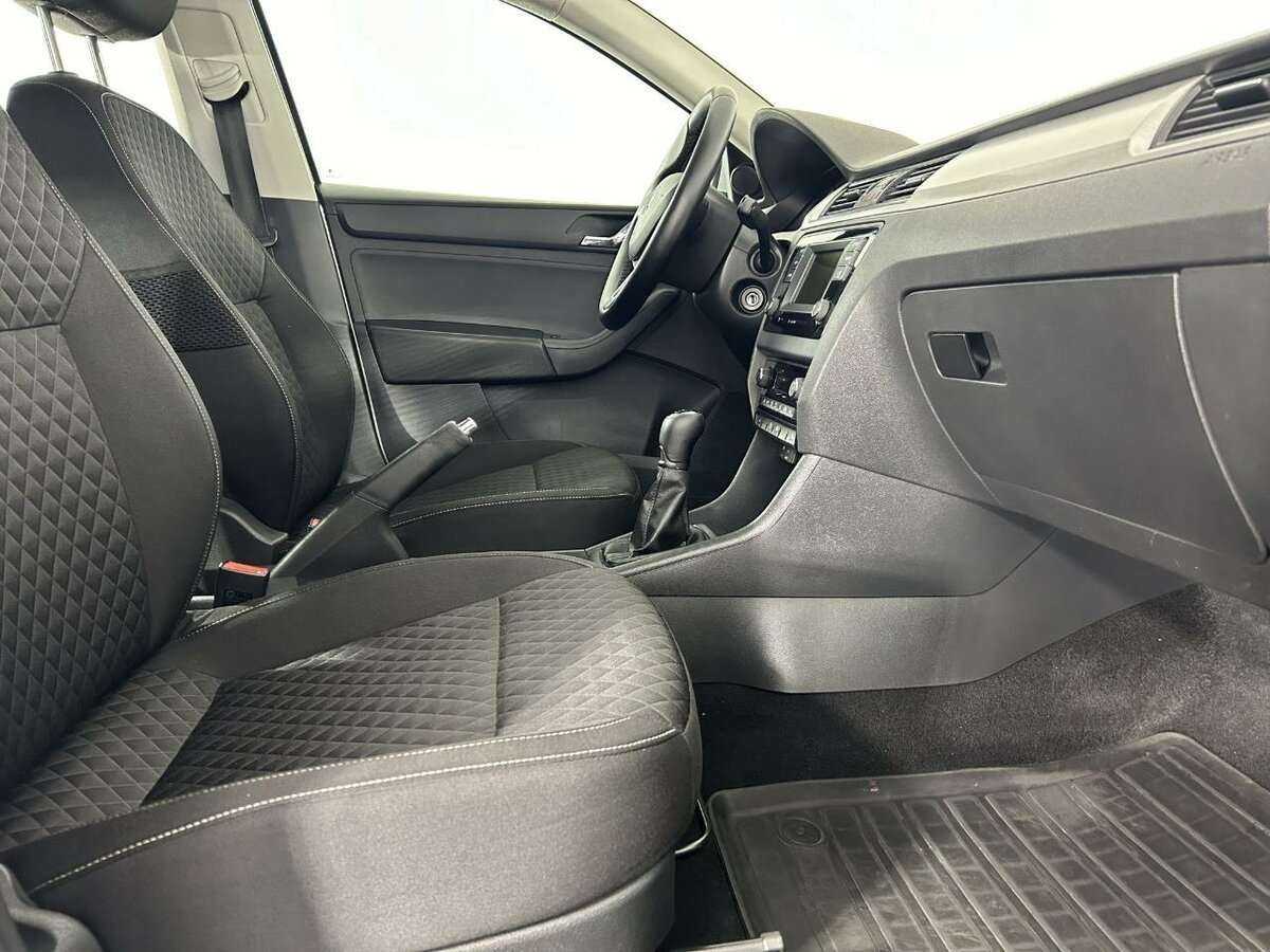 Skoda Rapid, 2016 Фото №14