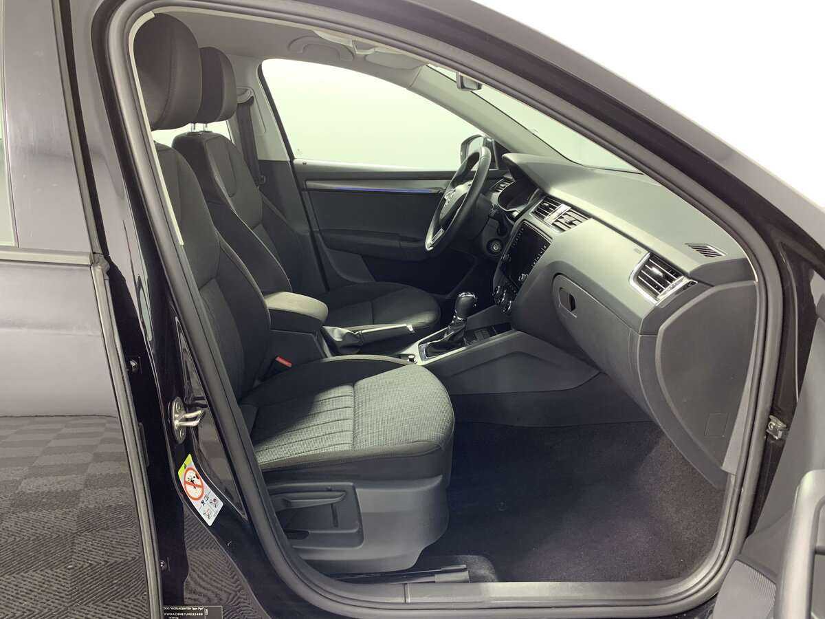 Skoda Octavia, 2018 Фото №12