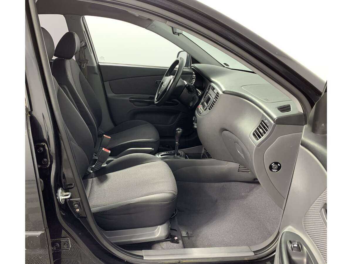 Kia Rio, 2010 Фото №14