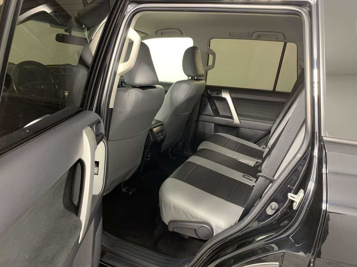 Toyota Land Cruiser Prado, 2021 - 60 190 км. | Фото №8