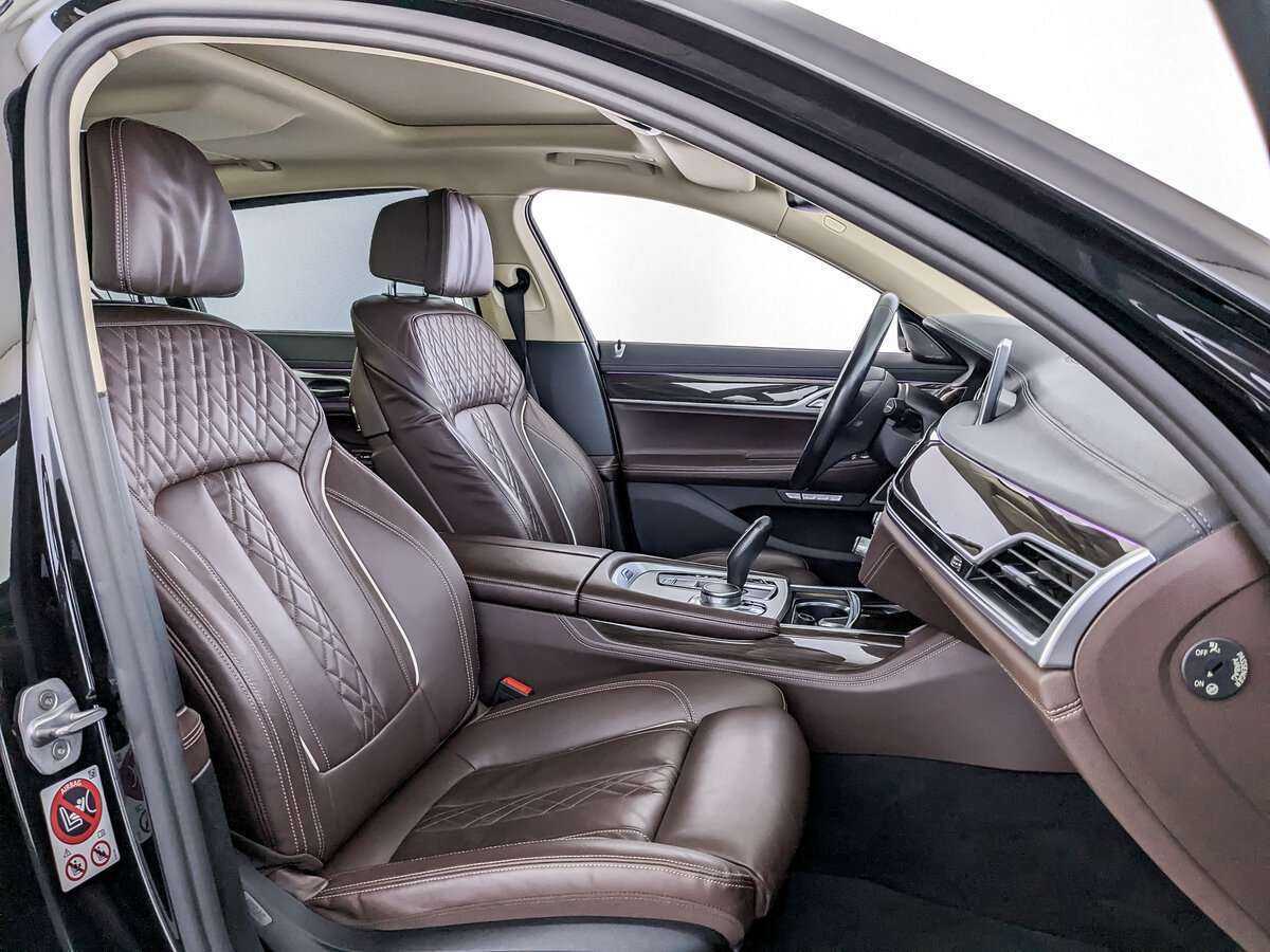 BMW 7 серии Long 740Li xDrive, 2016 Фото №18