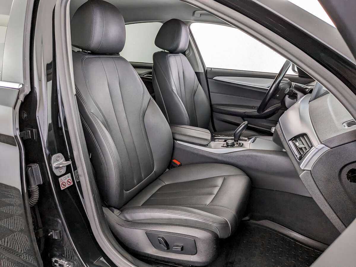 BMW 5 серии 520i, 2018 Фото №20