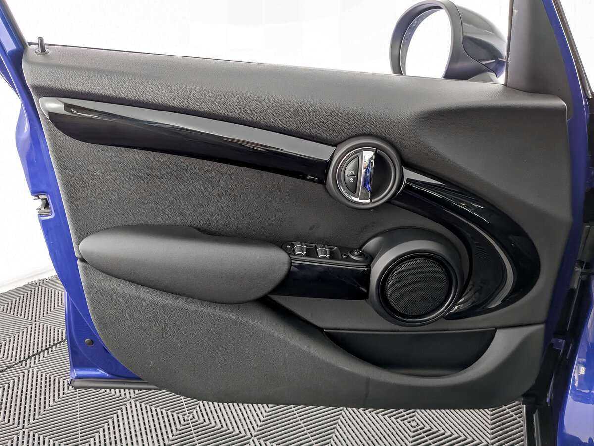 Mini Hatch Cooper, 2018 Фото №13