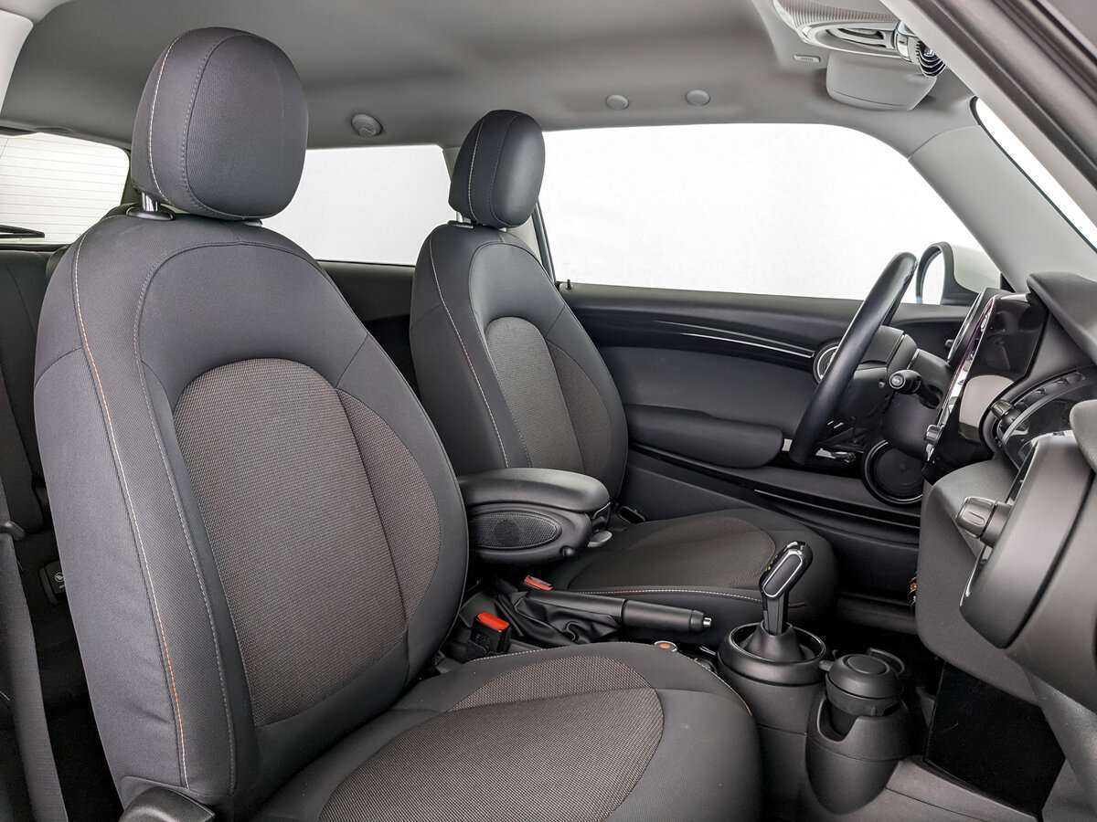 Mini Hatch Cooper, 2018 Фото №18