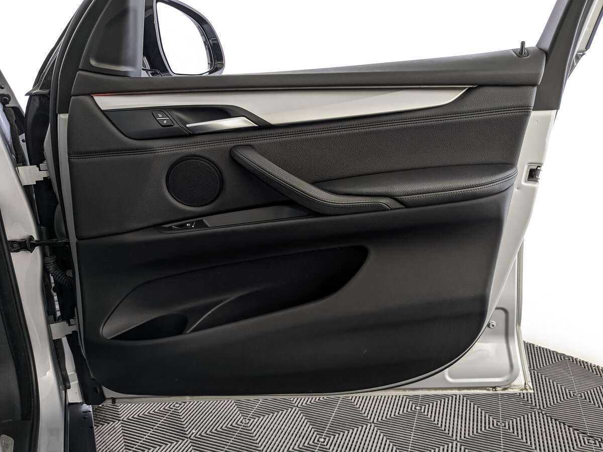 BMW X5 35i, 2015 Фото №20