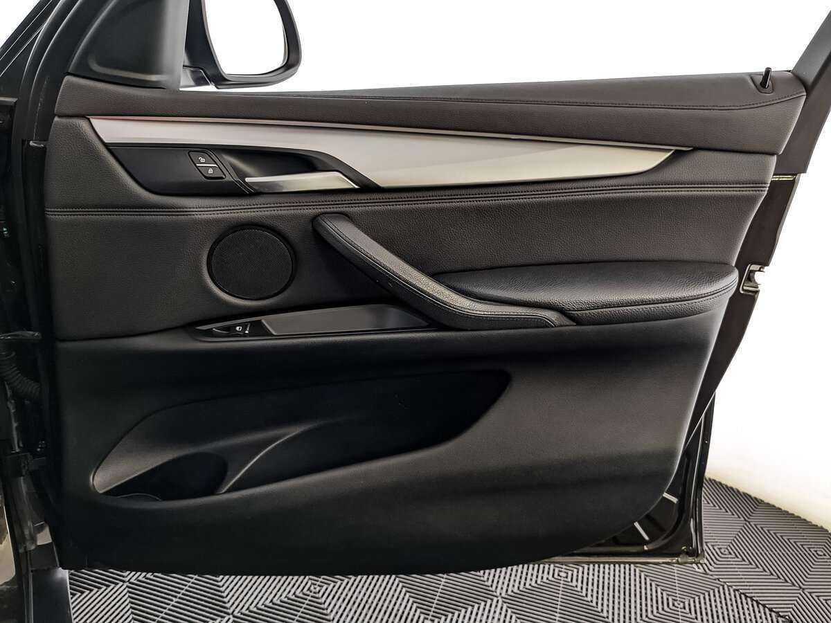 BMW X6 35i, 2015 Фото №18