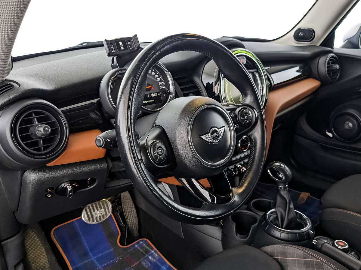 Mini Hatch Cooper S, 2017 Фото №11