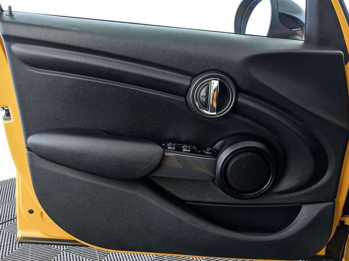 Mini Hatch Cooper, 2017 Фото №14