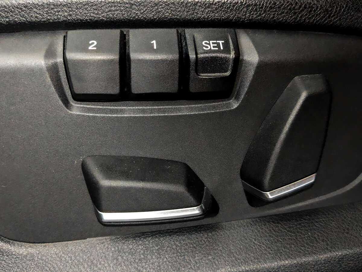 BMW X6 30d, 2018 Фото №16