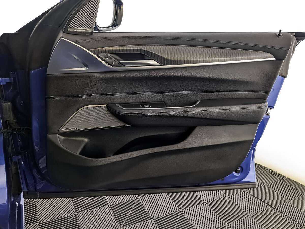 BMW 6 серии Gran Turismo 630i, 2020 Фото №20