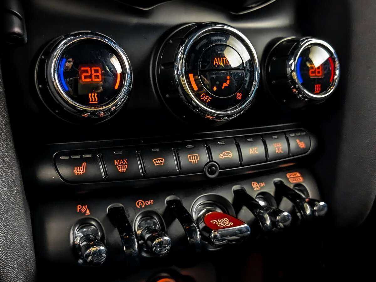 Mini Hatch JCW John Cooper Works, 2020 Фото №21