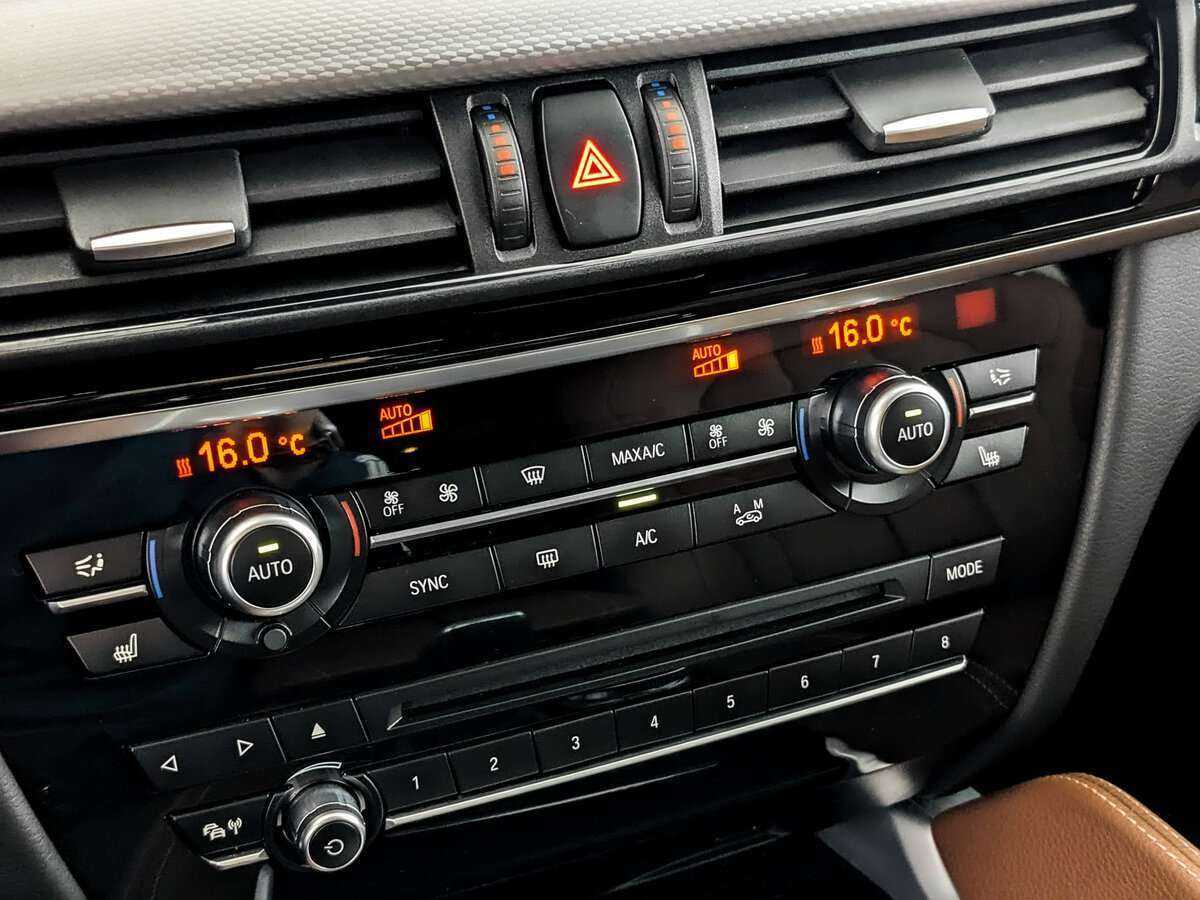 BMW X6 40d, 2019 Фото №25